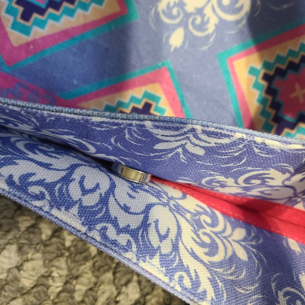 Coldwater Creek‎ Blue and Pink Geometric Tote - Picture 8 of 10